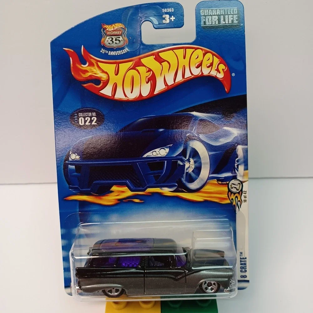 2003 Hot Wheels #22 8 Crate Highway 35 Series Car‎